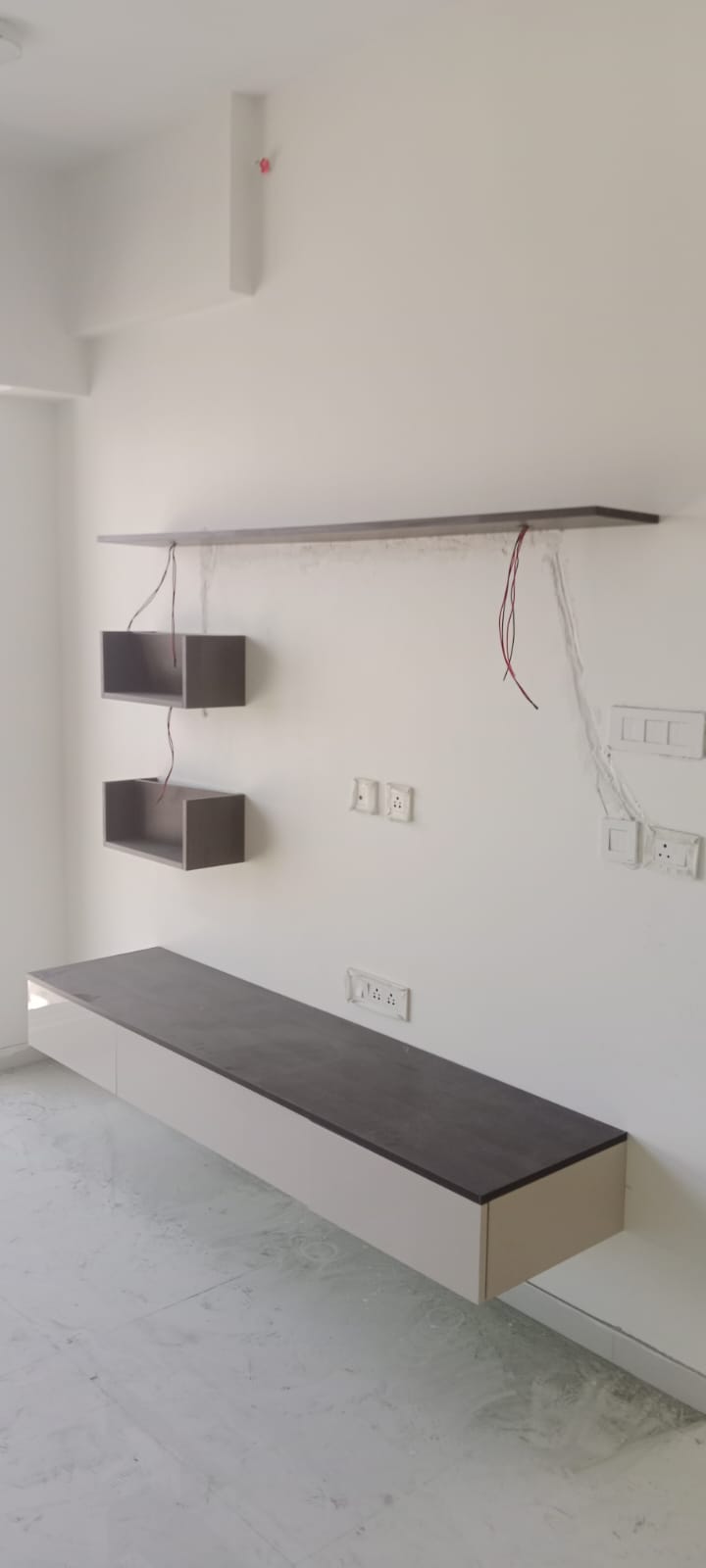 Luxury TV Wall Unit Mumbai