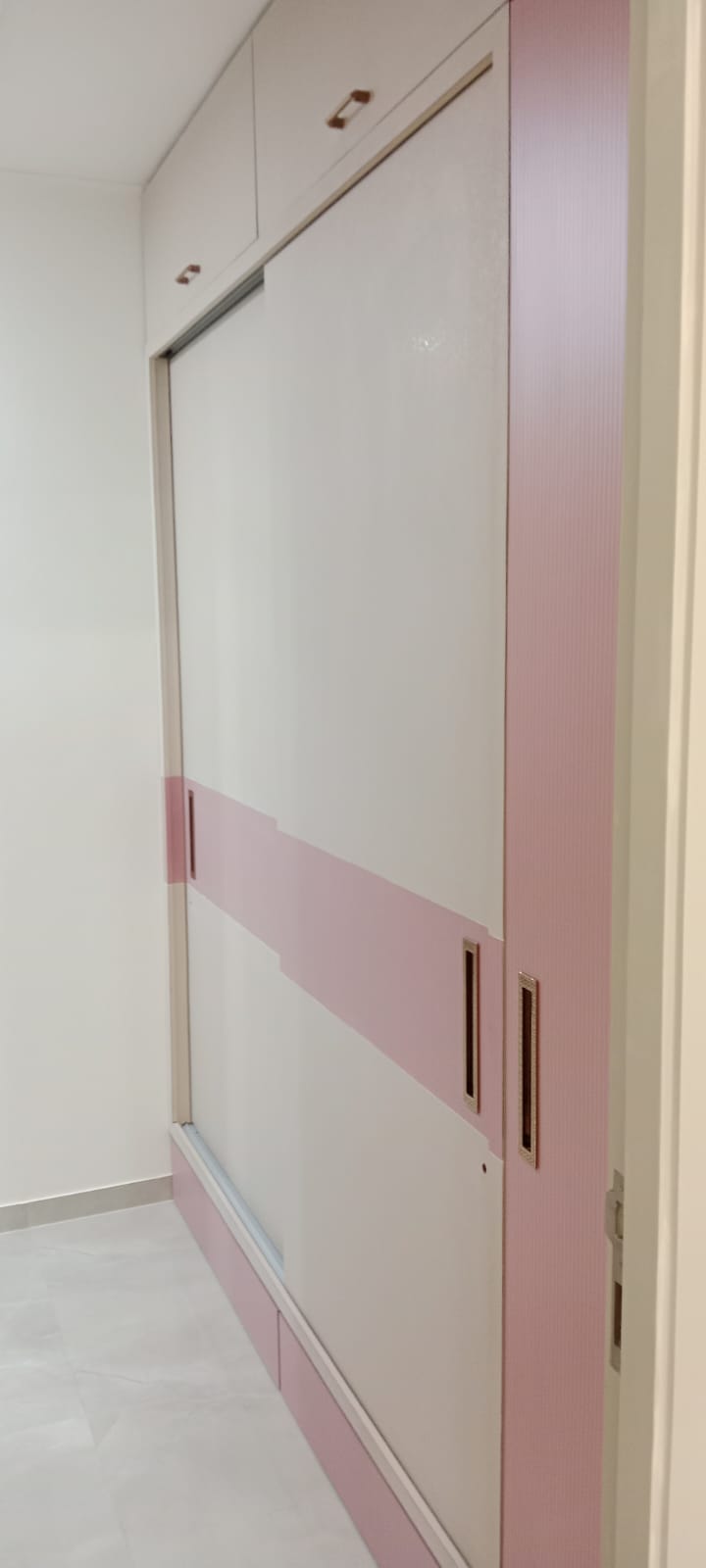 Modern Wardrobe Mumbai